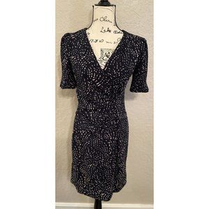 $129 DKNY Button Sleeve Wrap Sheath Dress Spring Black/Pink 2